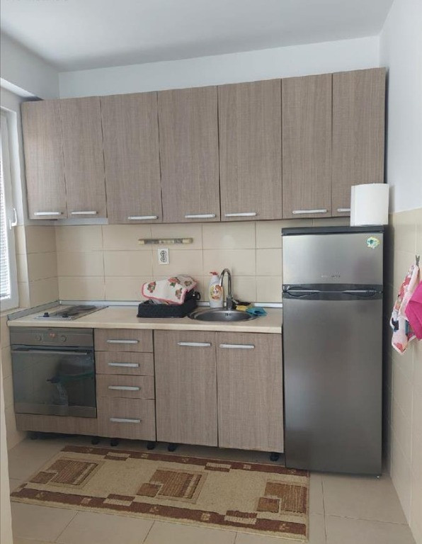 Garsoniera de inchiriat in zona Piata Romana