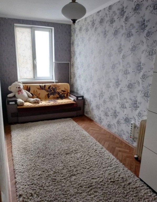 Garsoniera de inchiriat in zona Ghencea