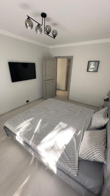 Garsoniera de inchiriat in zona Mihai Bravu