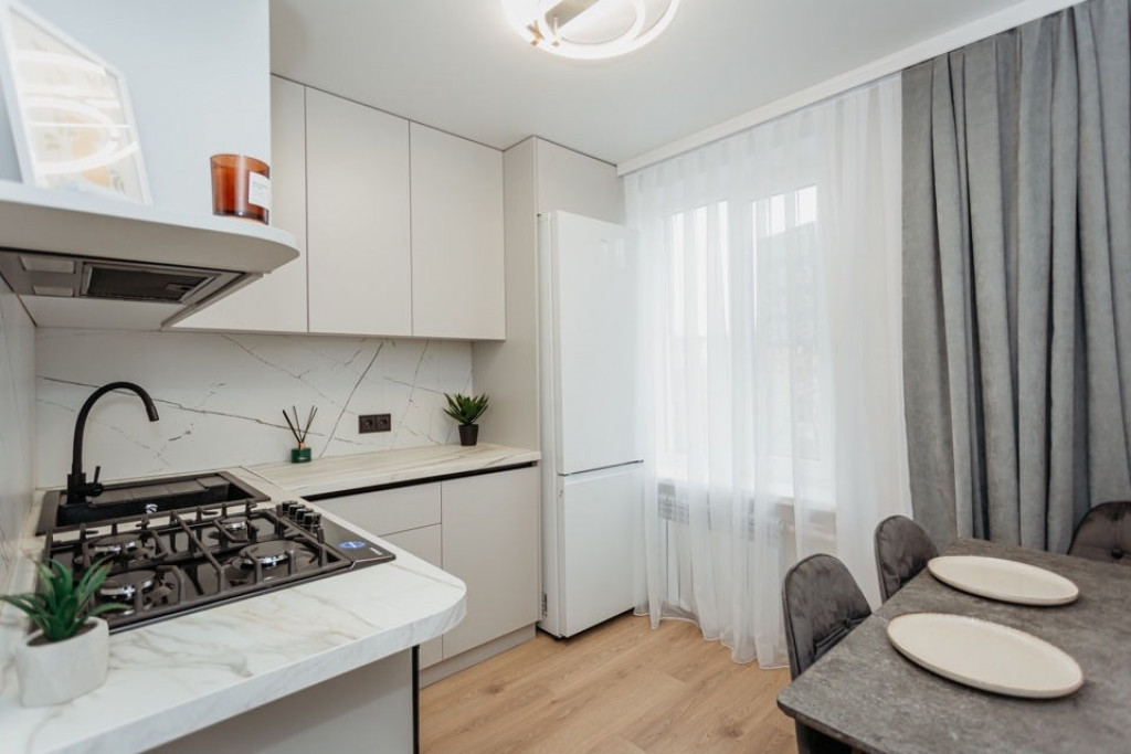 Apartament 2 camere zona Titan