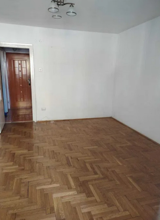 Garsoniera semidecomandat - zona Astra