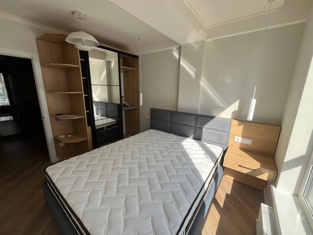 Garsoniera de inchiriat in Timpuri Noi