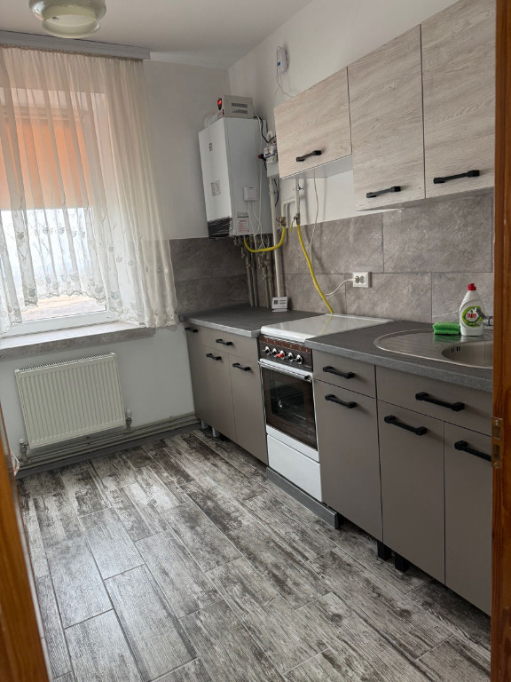 Garsoniera de inchiriat in Colentina cu centrala proprie