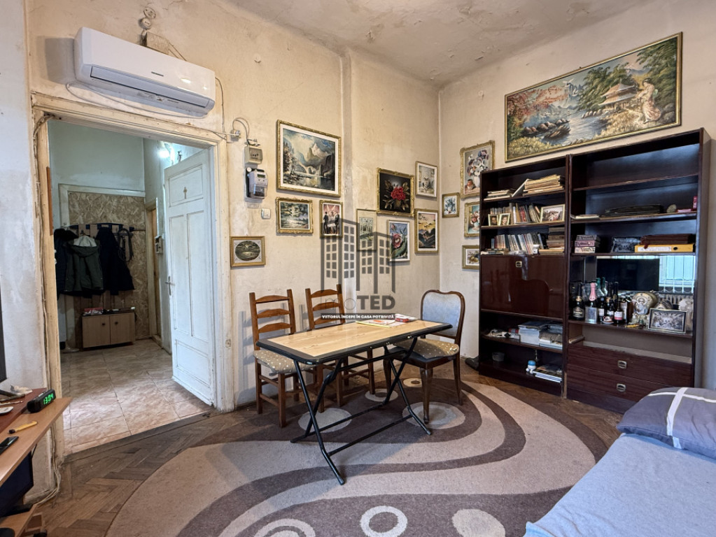 2 Camere + Mansardă, Terasă Mare, la 1 Minut de Piața Uni