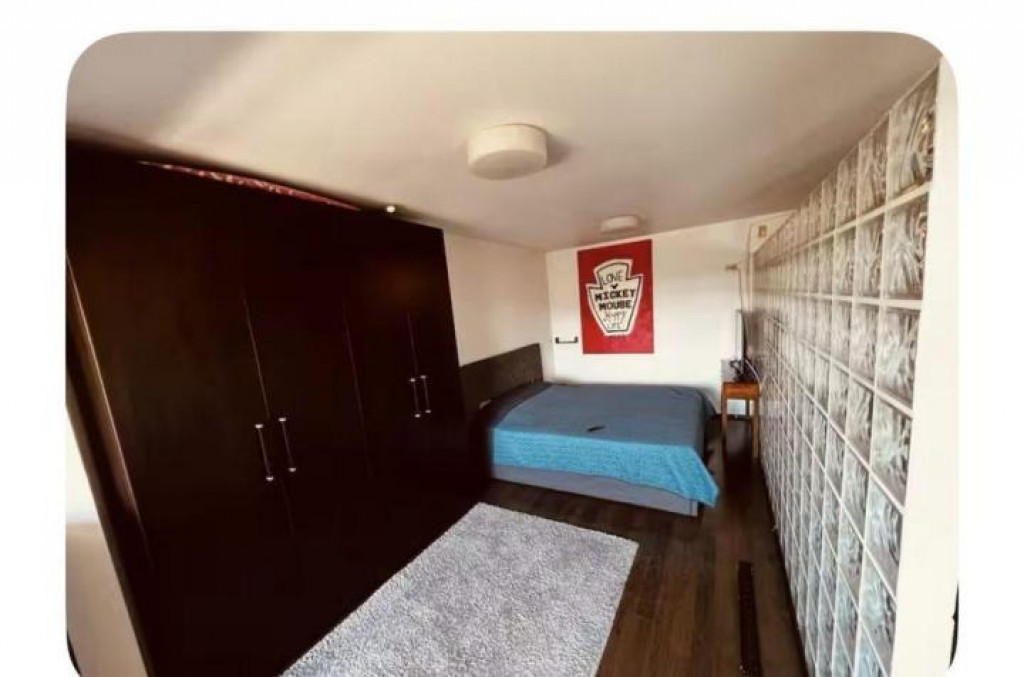 Vitan mall etaj 8 decomandat moderna