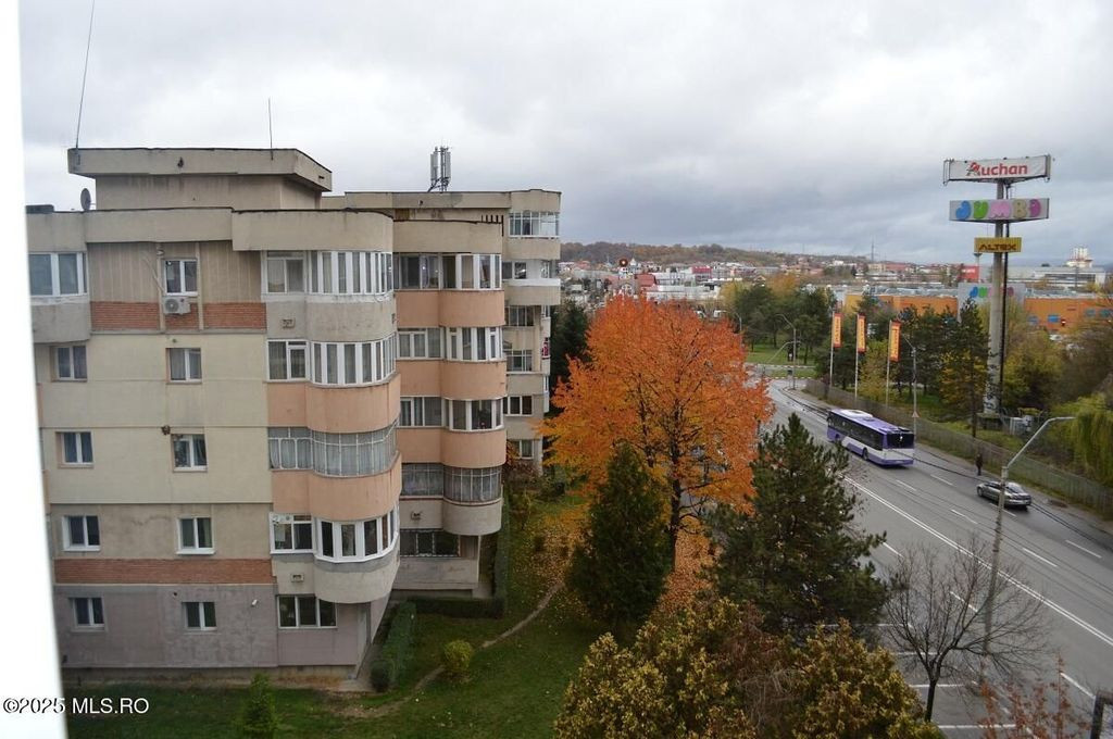 Rolast - Bere, Apartament 3 camere, 82 mp