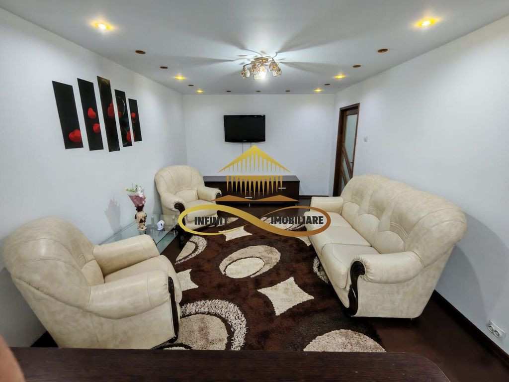 Garsonieră cochetă, tip căsuță, cu aer de cabană ??...