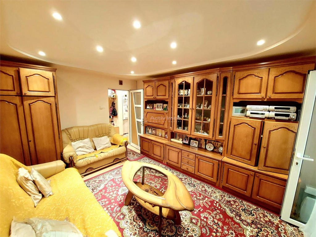 2 camere, etaj 4 din 9, boxa subsol, Bd. Balcescu