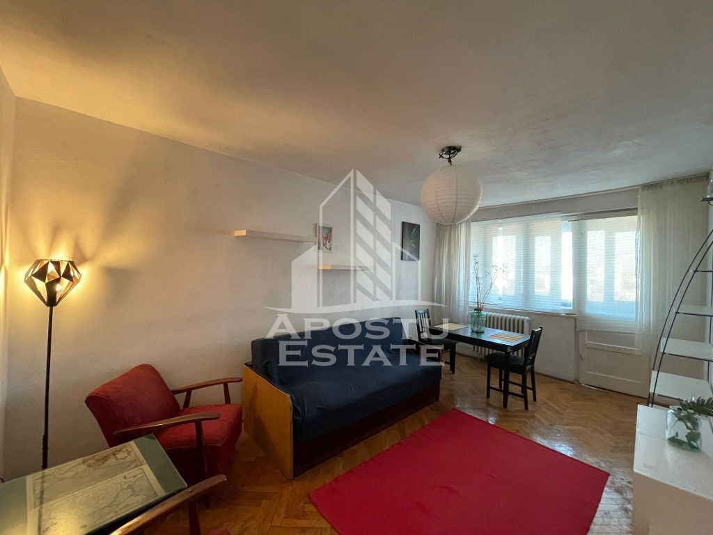 Apartament 2 camere, Semidecomandat, zona Dacia, petfriendly