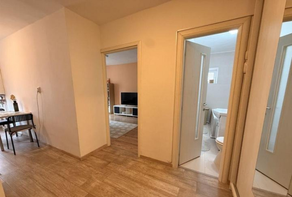 Nerva traian vasile carlova etaj 1