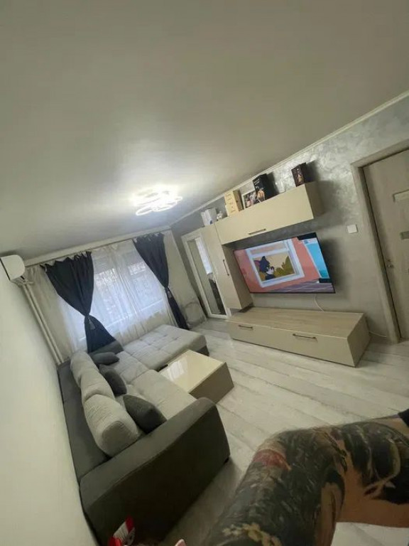 Metrou Nicolae Grigorescu Decomandat 3 Camere Etaj 1