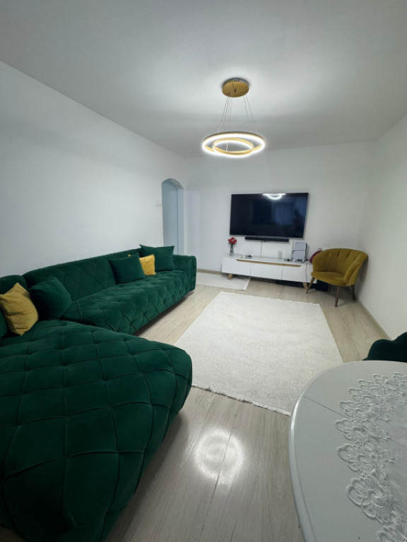 Apartament de 2 camere de vanzare KM 4-5, Constanta