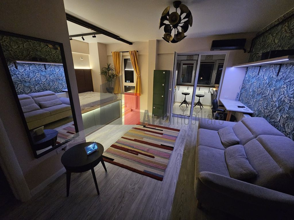 Apartament mobilat 2 camere pe Bd. Unirii