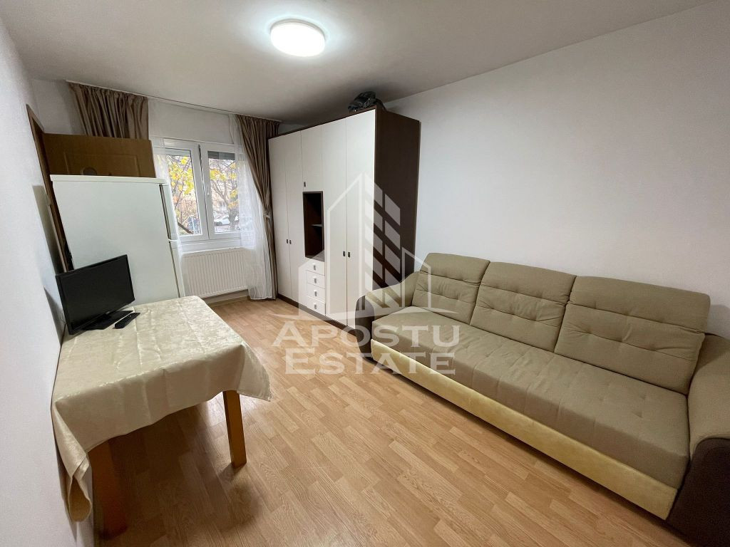 Apartament 1 camera, decomandat, zona Sagului