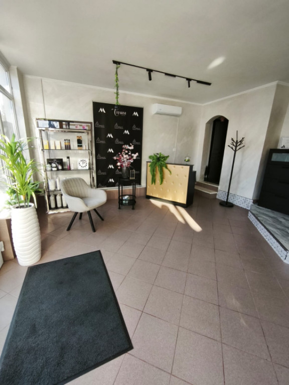 Spatiu birou/comercial, 36mp, zona Stefan cel Mare, Radauti