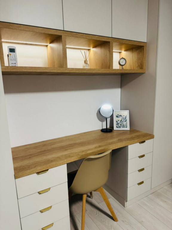 APARTAMENT 1 CAMERA, ETAJ 1, MOBILAT SI UTILAT, POPAS PACURA