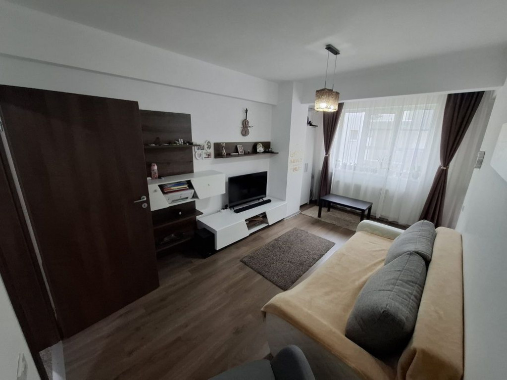 Decomandat 2 Camere - Drumul Jilavei - Parcare Cadastrata