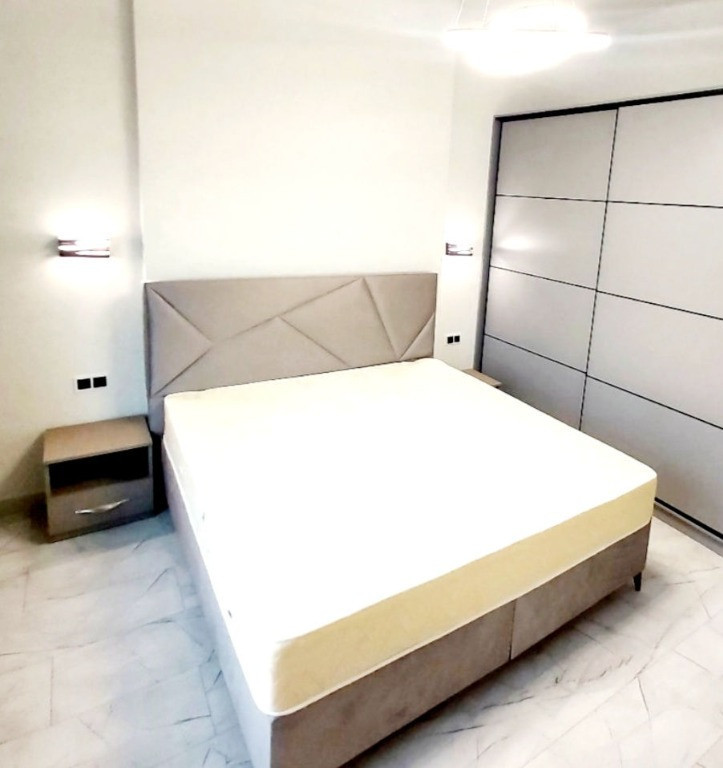 Garsoniera de inchiriat in zona Crangasi