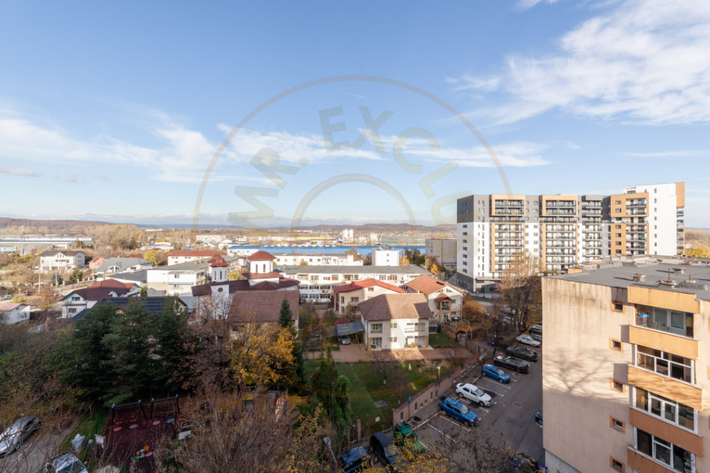 Apartament 3 camere cu priveliste cartier Nord