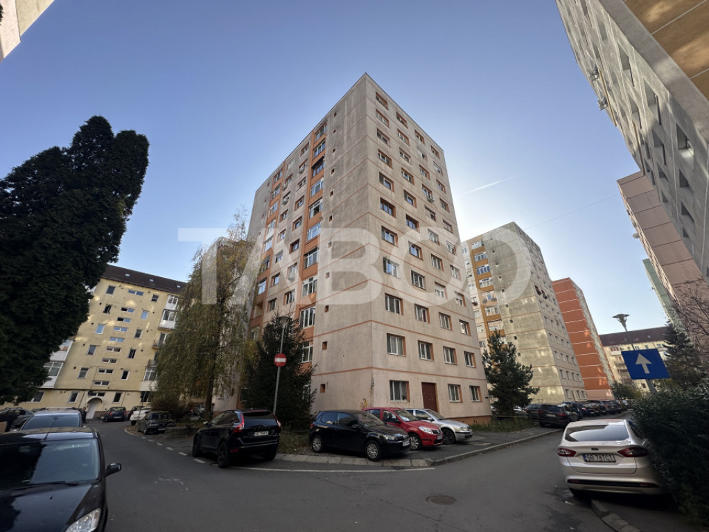 Apartament decomandat etaj intermediar 4 cu 3 camere baie cu