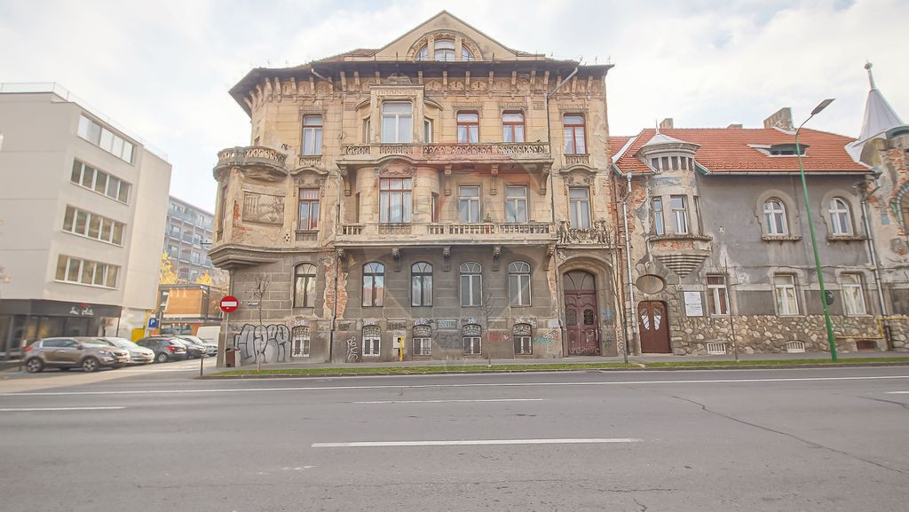 Apartament 2 camere de vânzare, 60 mp utili, locație pr...