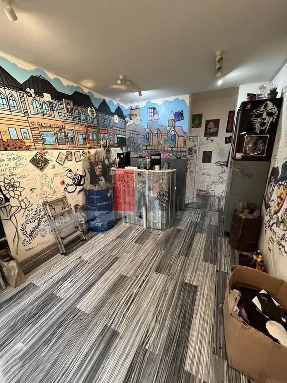 Spatiu comercial de inchiriat in zona Rosetti/Biserica Ar...