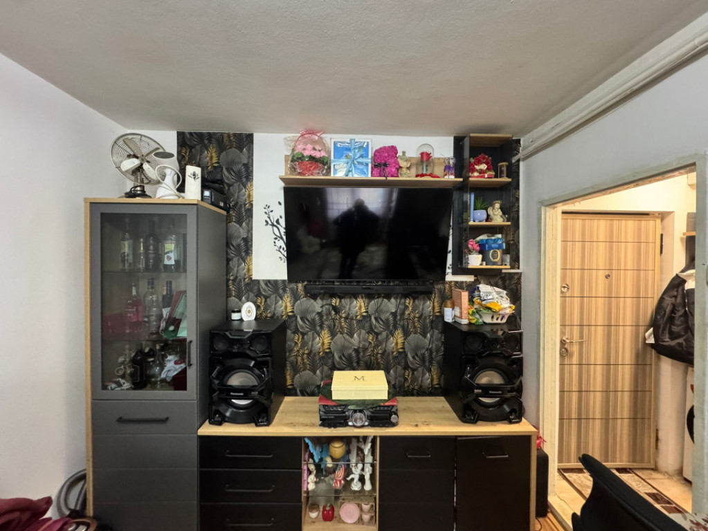 Garsoniera de vanzare, 20.50 mp, zona Sasar