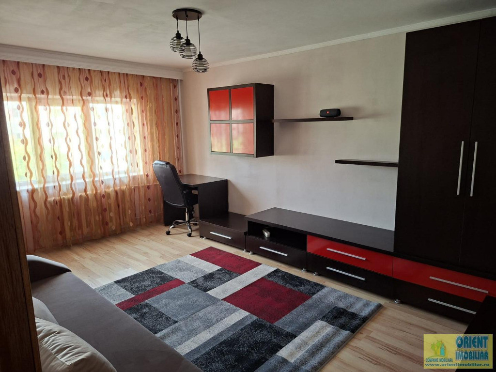 Inel 1, 2 camere, decomandat, mobilat, inchirieri Constanta