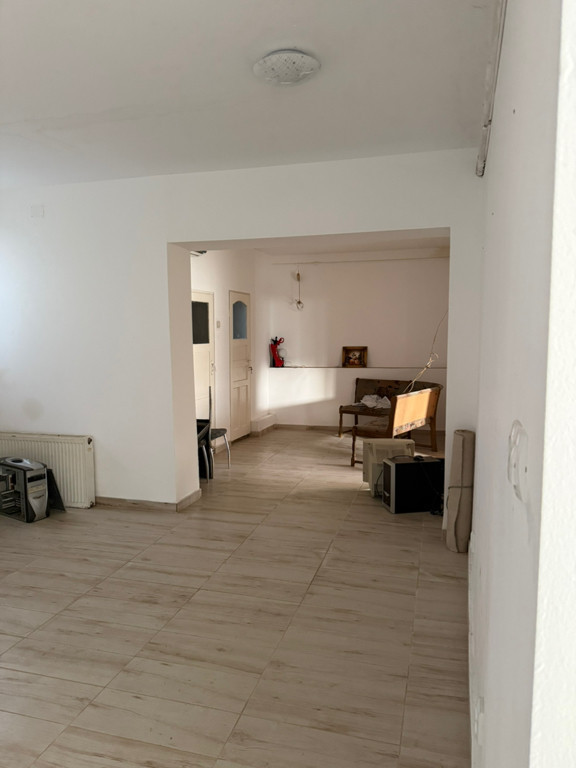 Lugoj, Pensiune 16 Cam., 850 Mp, Renovata Str. Principala