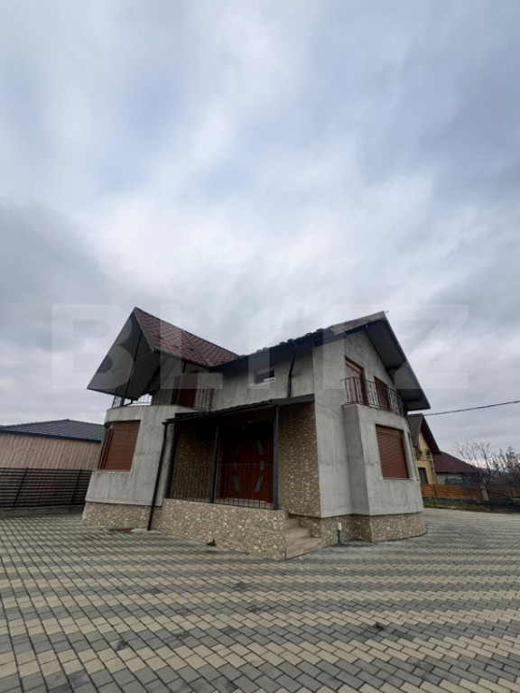 Casă de vânzare Strada Slătiniței -unirea -