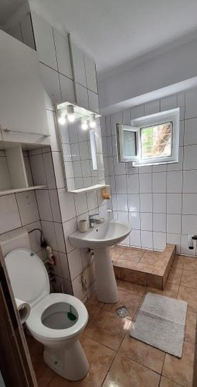 Tineretului sincai parter open