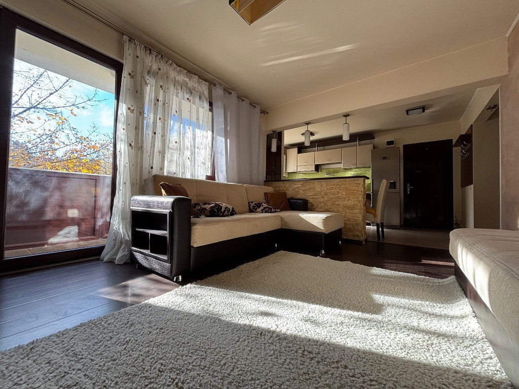 P.f inchiriez apartament 3 camere Cluj str. Azuga