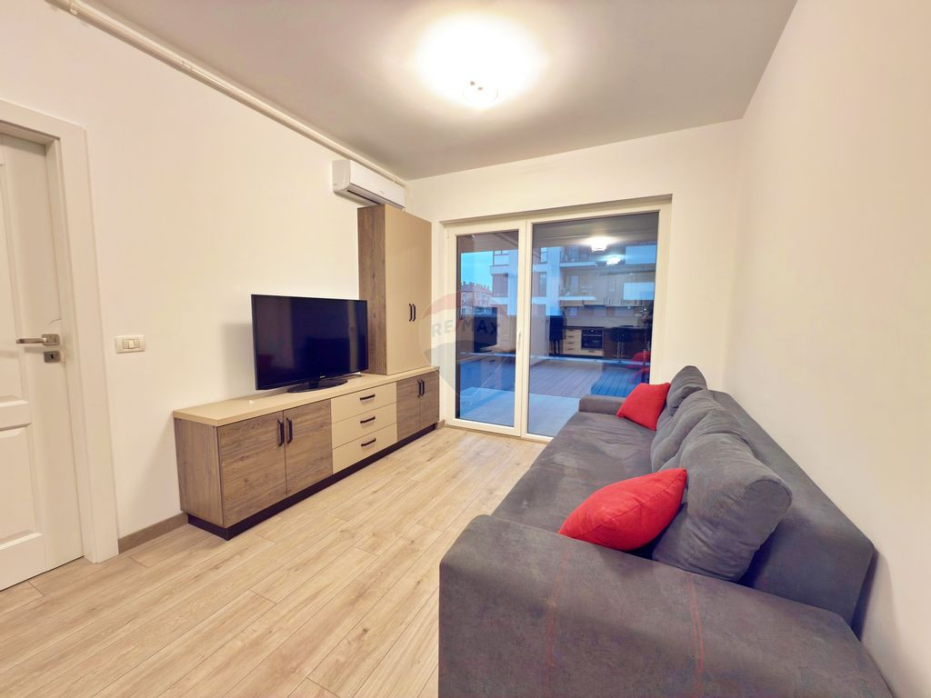 Apartament 2 camere de închiriat, Adora Park, loc de par...
