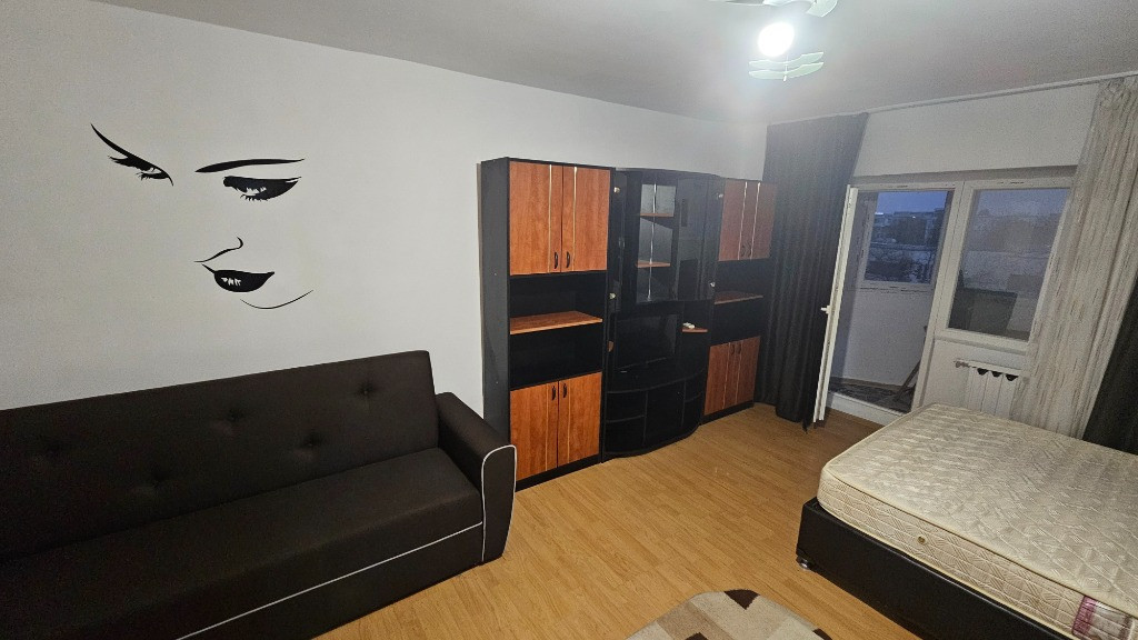 Garsoniera Exigent Plaza 2/ Centrala Proprie/ Proximitate me