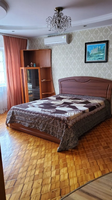 Garsoniera de inchiriat in zona Militari