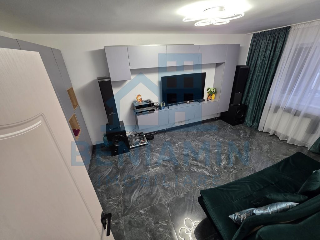 Apartament 2 camere decomandat 52mp Brazda, centrala proprie
