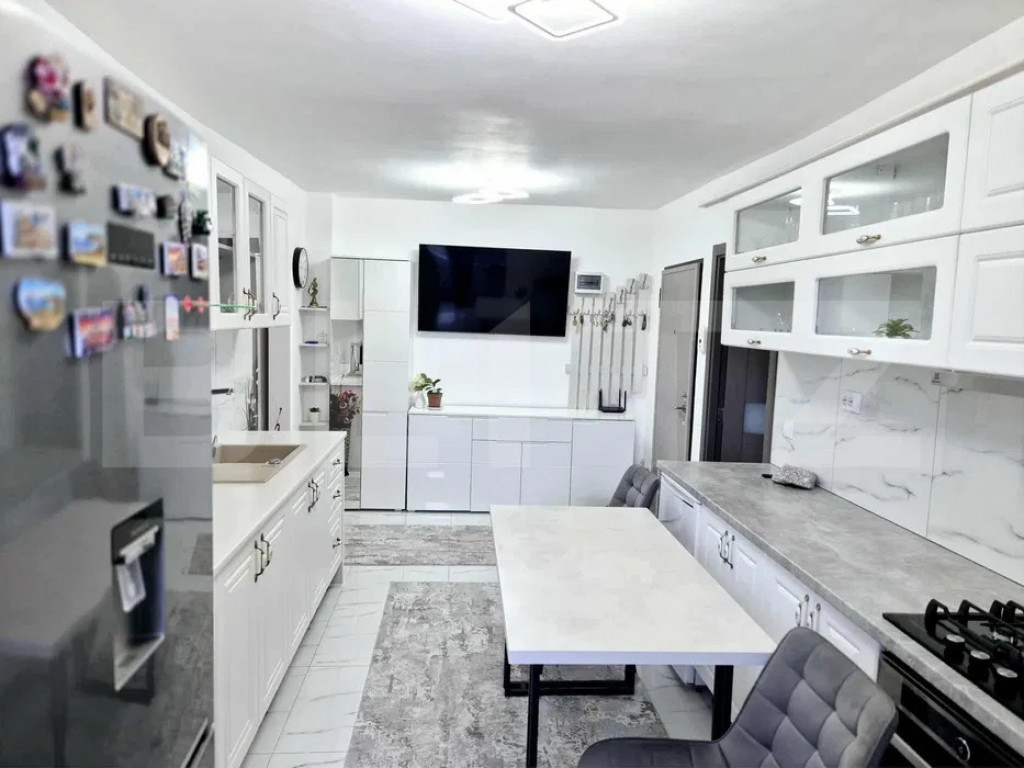 Apartament 3 camere, 64.30 mp, zona CUG