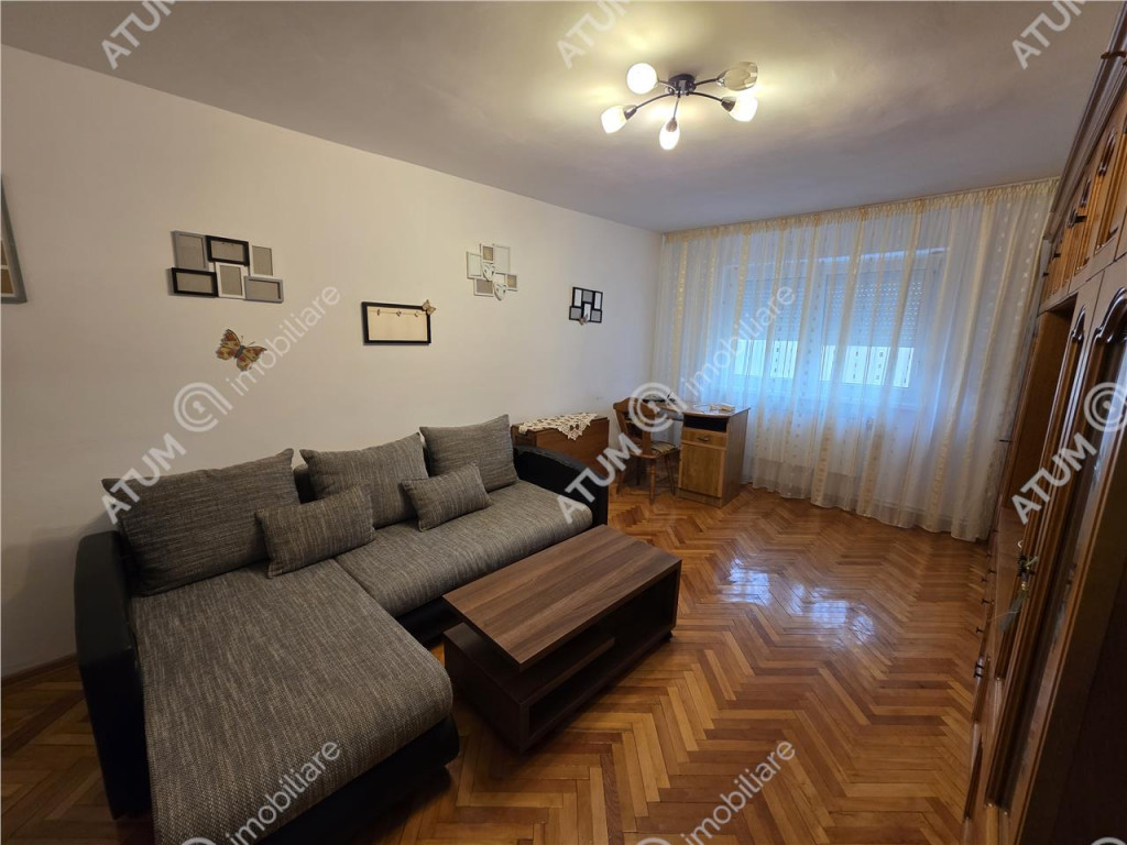 Apartament cu 2 camere decomandate zona Vasile Aaron din Sib