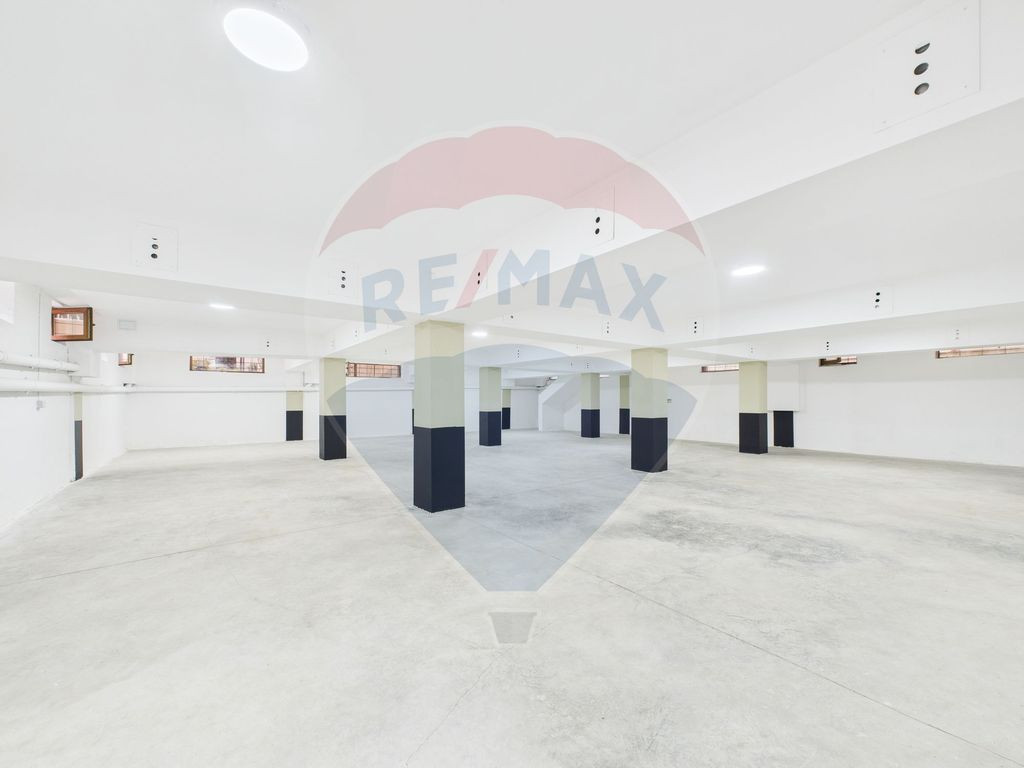 Spațiu depozitare versatil de inchiriat in zona Prelungi...