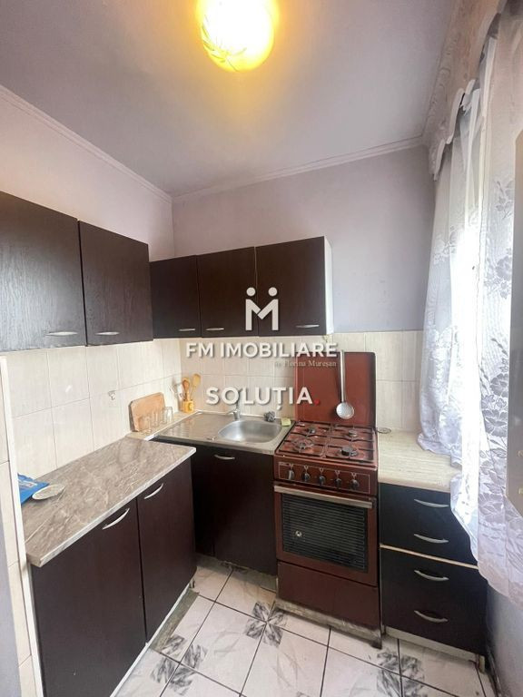 De vanzare garsoniera pe strada Dragos Voda