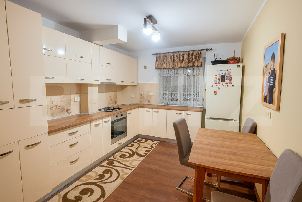 Apartament 4 camere, 84 mp, bloc izolat – Manastur, Cluj-N