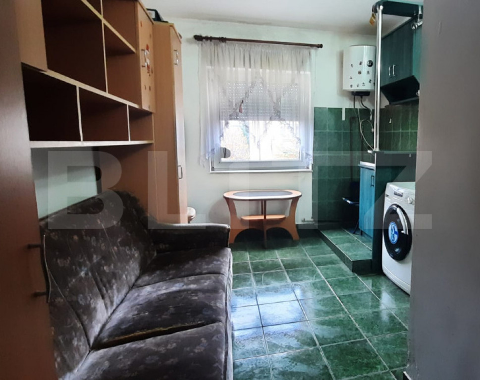 Garsoniera de inchiriat(sau vanzare), 15 mp, Micro 17