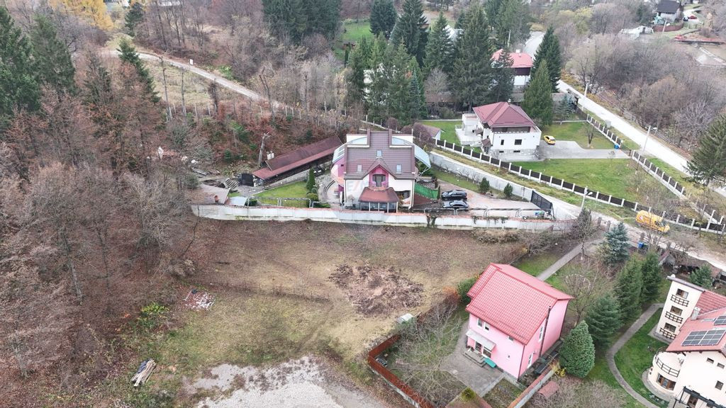 Comision 0% | 1.142 mp | Zonă premium de vile – Dâmbu...