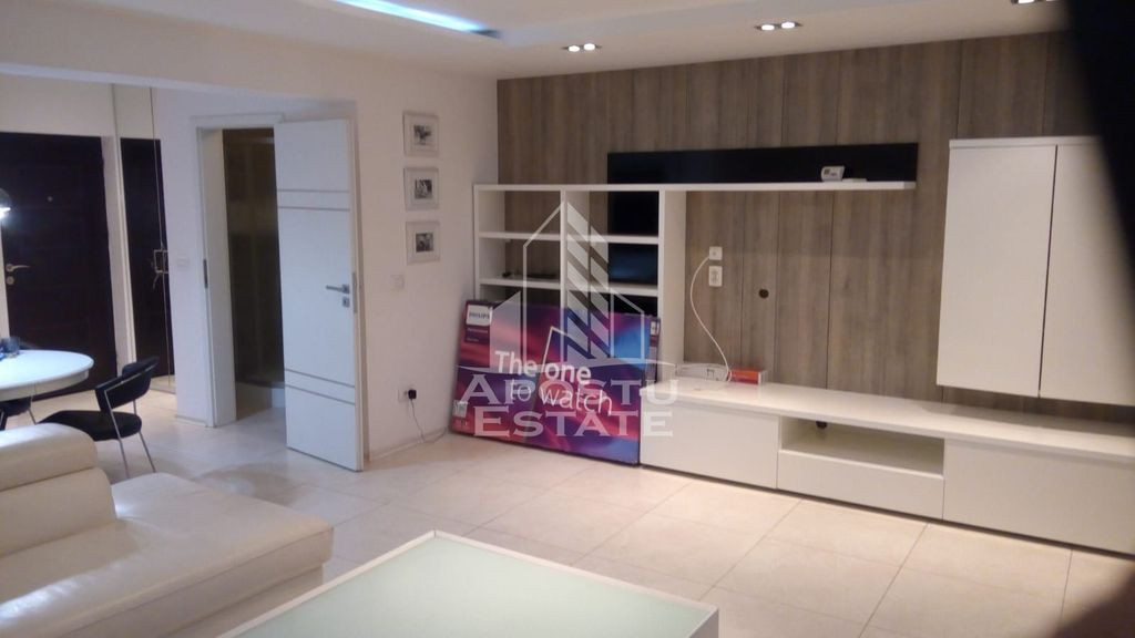 Apartament 3 camere, 2 bai, loc de parcare, Sagului/Giroc...