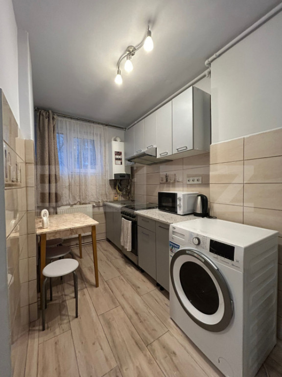 Apartament 2 camere, 50 mp, zona Cornisa