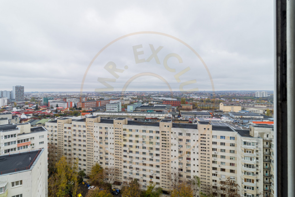 Spatiu, Lumina, Priveliste. Apartament de 100+ mp, Mega Mal