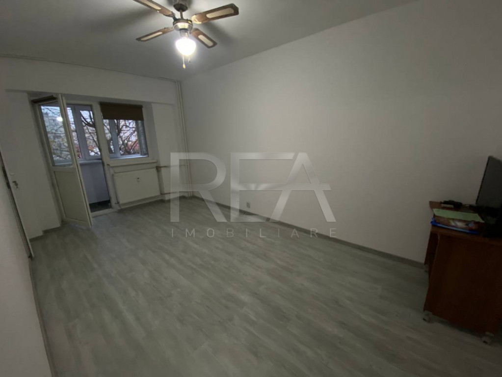 Garsoniera Aproape de Parcul Sebastian