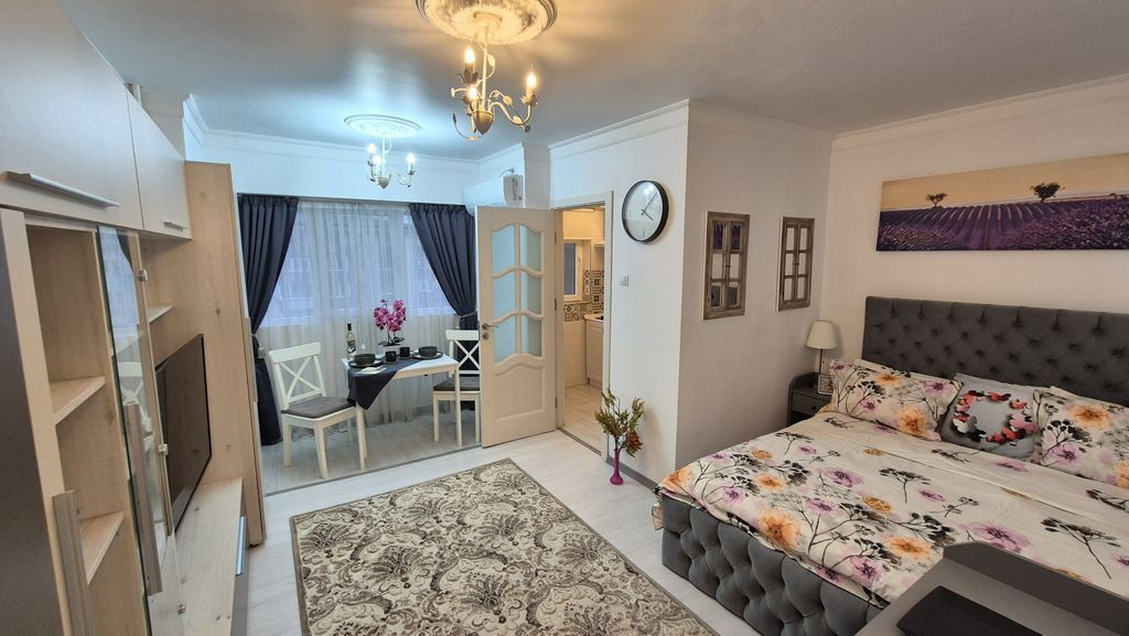 Garsoniera 25 mp - bloc an 1983 - bd. Nicolae Grigorescu