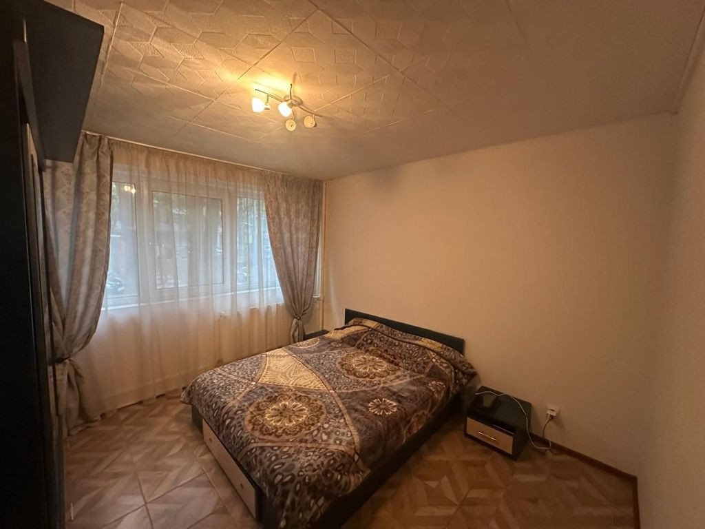 Apartament 2 camere decomandat Giurgiului.
