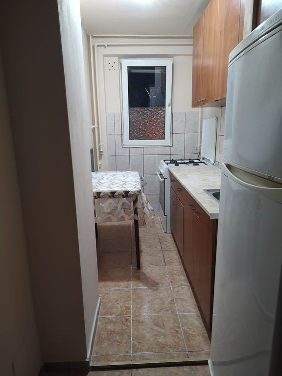 Apartament 2 camere Luica - Giurgiului.